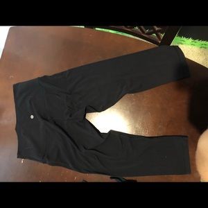 Lululemon align crop size 8